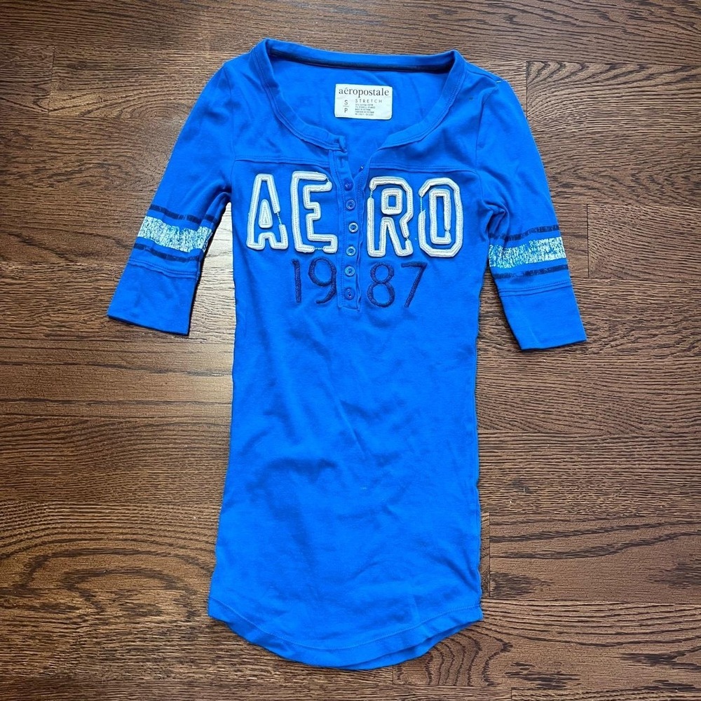 y2k aeropostale blue embroidered 3/4 sleeve top small
